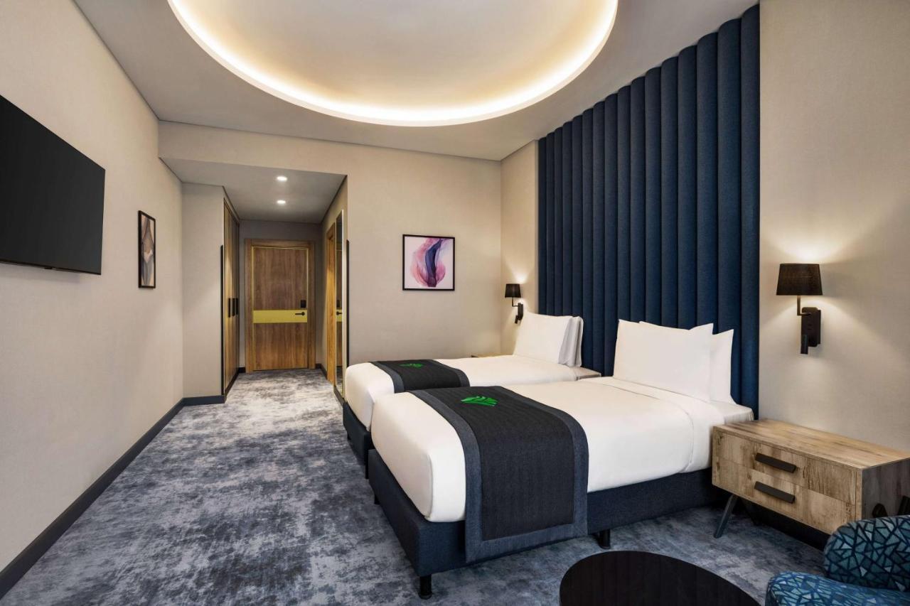 Отель Wyndham Garden Баку Экстерьер фото