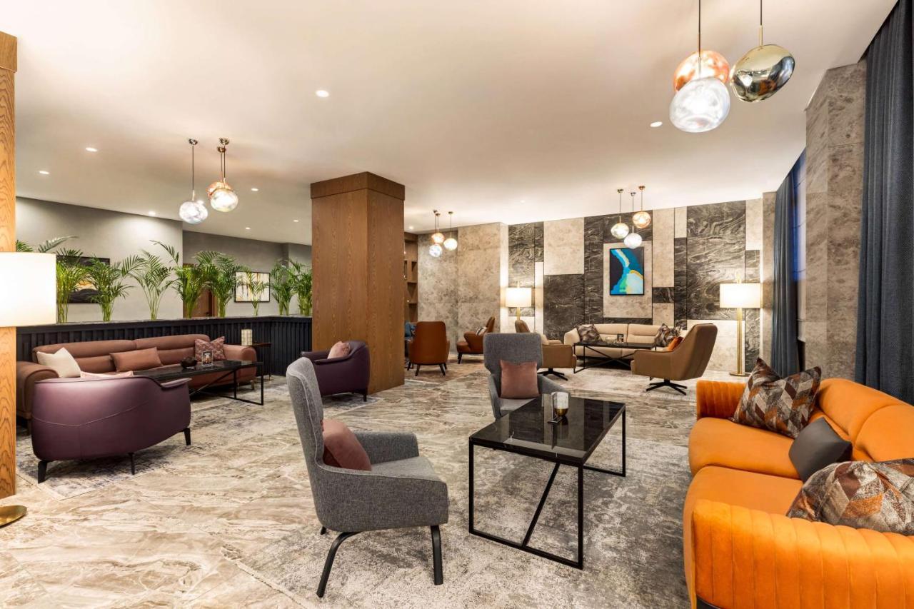 Отель Wyndham Garden Баку Экстерьер фото